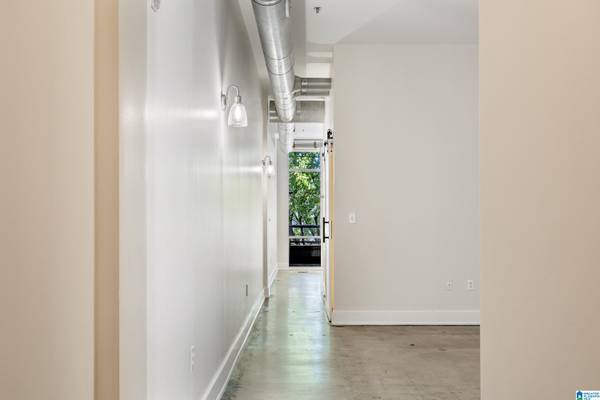 Birmingham, AL 35203,2222 2ND AVENUE N #206