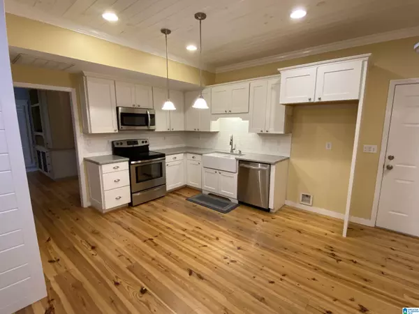 Helena, AL 35080,1117 AMBERLEY WOODS DRIVE