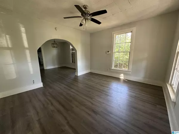 Birmingham, AL 35206,313 80TH STREET N