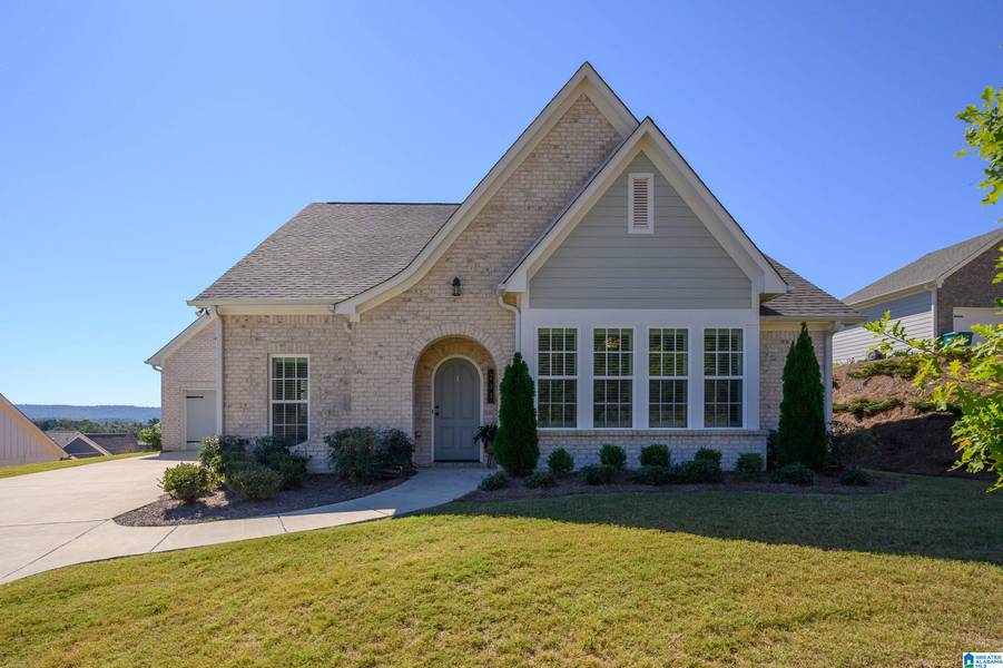 233 OAK HILL LANE, Moody, AL 35004