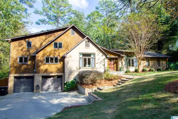 3124 WARRINGTON ROAD, Mountain Brook, AL 35223