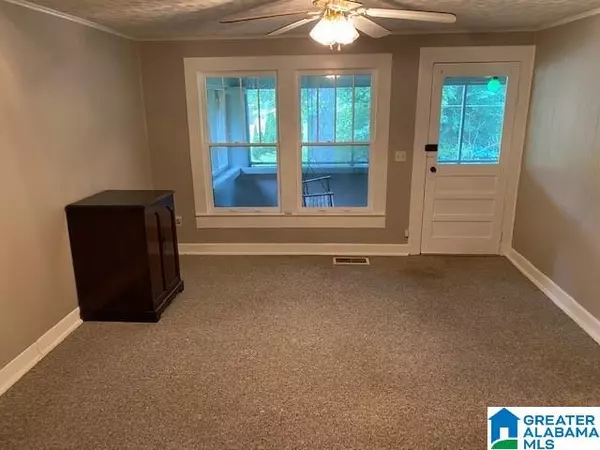 Center Point, AL 35215,609 23RD AVENUE NE