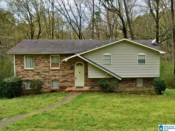 Center Point, AL 35215,1833 5TH WAY NW