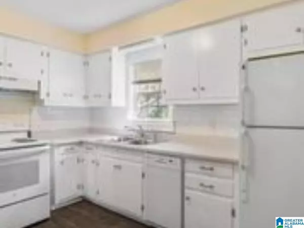 Birmingham, AL 35206,8344 10TH AVENUE S