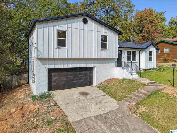 Center Point, AL 35215,1404 4TH PLACE NW