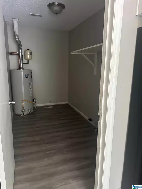 Birmingham, AL 35235,1824 DRY CREEK CIRCLE