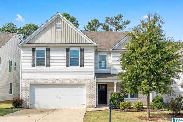 4615 WOODFORD CIRCLE, Bessemer, AL 35022