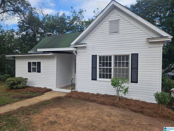 244 FAIRFAX AVENUE, Bessemer, AL 35020