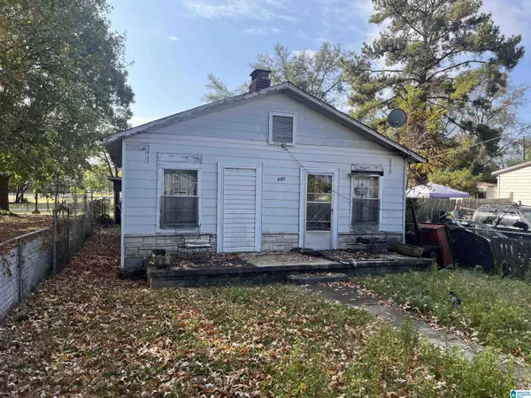 1633 19TH STREET, Birmingham, AL 35218