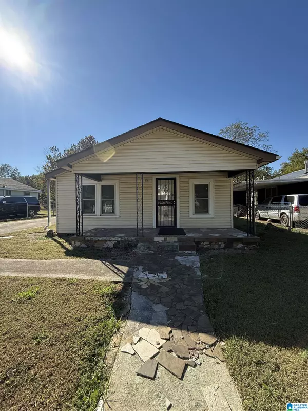 628 7TH AVENUE N, Bessemer, AL 35020