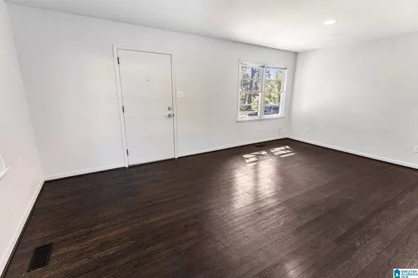 Irondale, AL 35210,2120 3RD AVENUE N