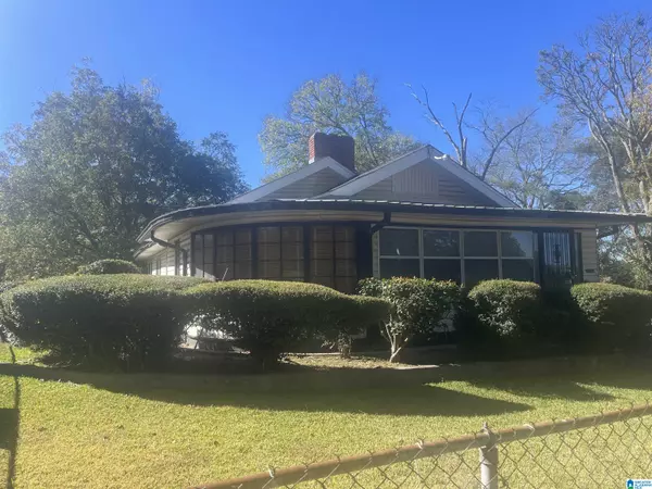 5142 HILLSIDE DRIVE, Fairfield, AL 35064