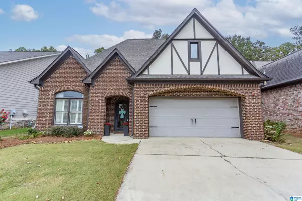 4065 OVERLOOK CIRCLE, Trussville, AL 35173