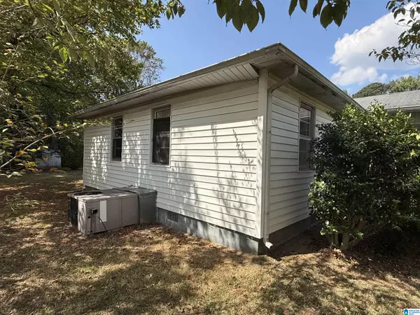 Weaver, AL 36277,718 BAIN AVENUE