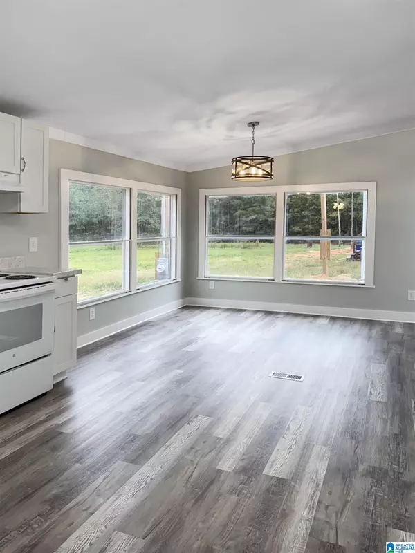 West Blocton, AL 35184,620 ROCKYVIEW ROAD