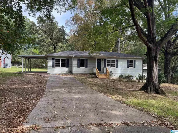 Birmingham, AL 35215,424 TUPELO WAY