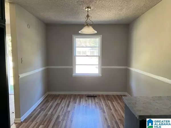 Center Point, AL 35215,1712 4TH PLACE NW