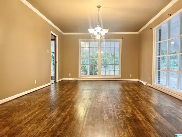 Hueytown, AL 35023,3510 HIGHLAND AVENUE