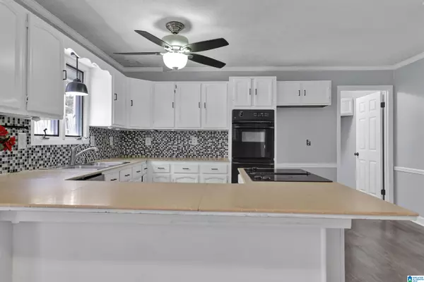 Anniston, AL 36206,5822 HOLLY TRACE