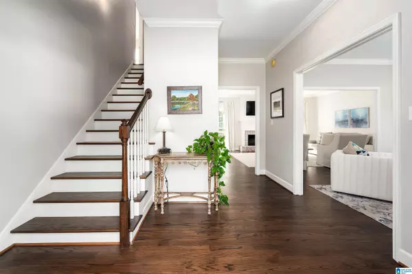 Hoover, AL 35242,2064 CAHABA CREST DRIVE