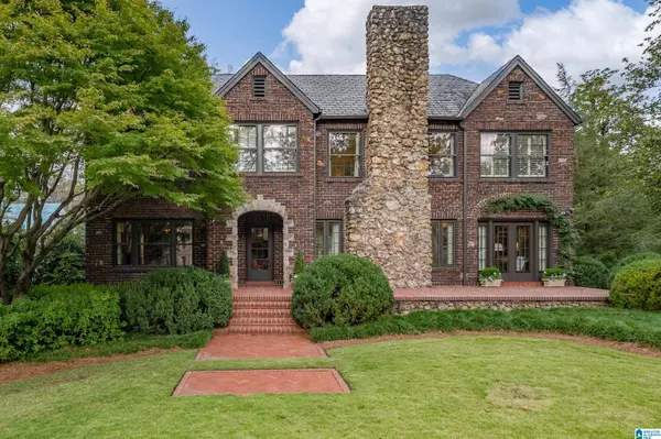 3212 SALISBURY ROAD, Mountain Brook, AL 35213