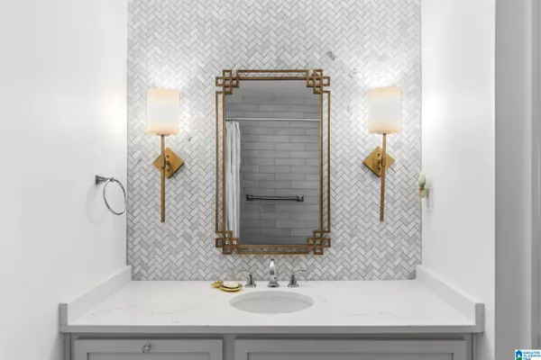 Vestavia Hills, AL 35216,3029 MASSEY ROAD #C