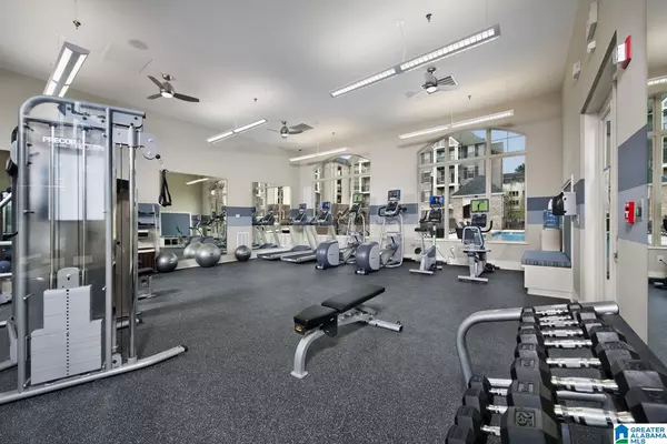 Birmingham, AL 35223,1000 LANE PARKE COURT #3206