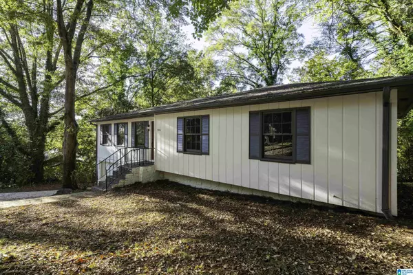 Birmingham, AL 35235,904 KATHRYNE CIRCLE