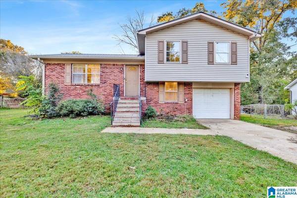 3209 FORTNER LANE, Moody, AL 35004