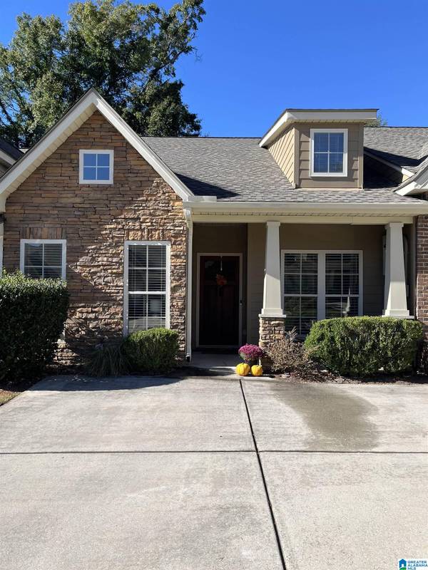 3939 RIVER POINTE LANE #8, Vestavia Hills, AL 35216