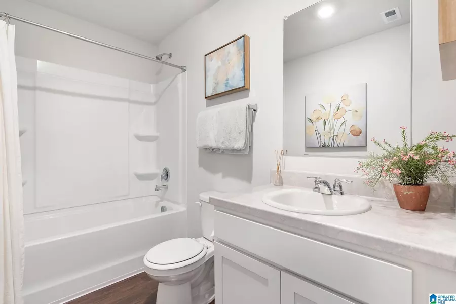 876 ASHFORD DRIVE, Calera, AL 35040