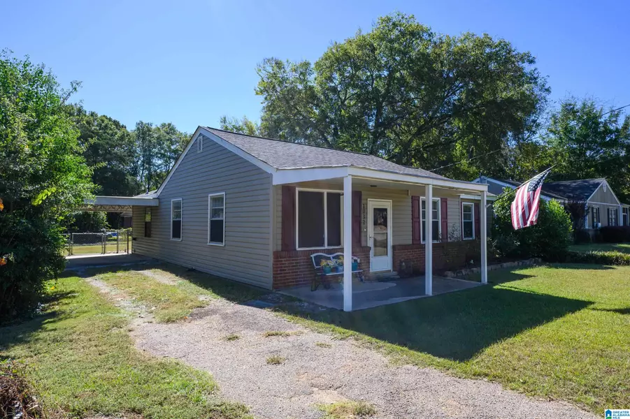 1032 GILLESPIE STREET, Prattville, AL 36066