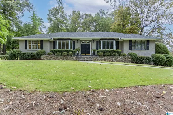 2216 HUNTERS COVE, Vestavia Hills, AL 35216