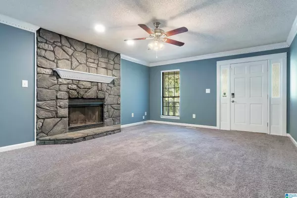 Hueytown, AL 35023,3273 FIELDALE DRIVE