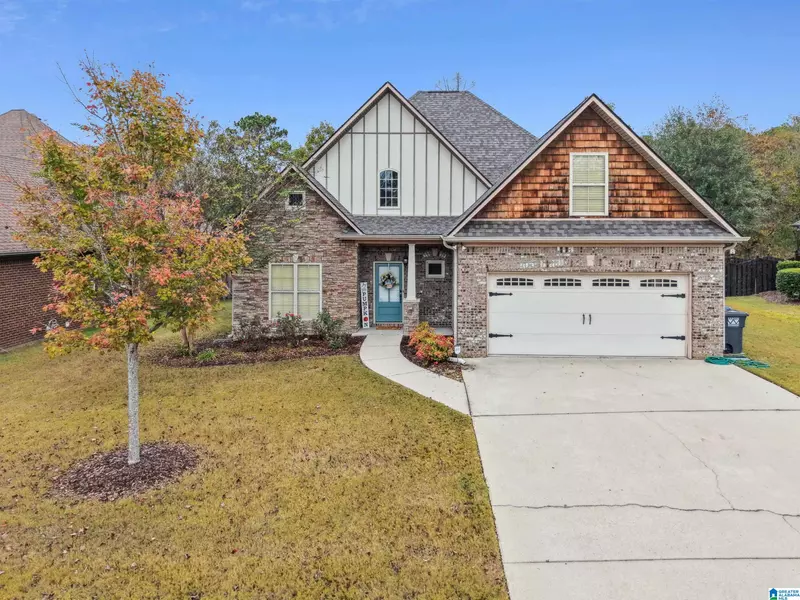 409 RIVER OAKS LANE, Helena, AL 35080
