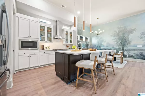 Hoover, AL 35244,4047 ADRIAN STREET