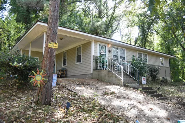 Weaver, AL 36277,1215 OAKDALE CIRCLE