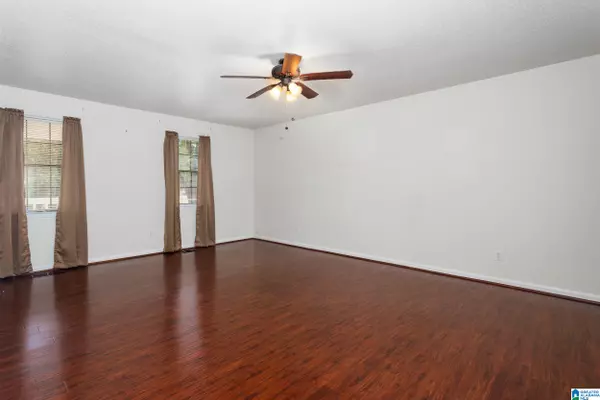 Pell City, AL 35128,1604 TRUSS FERRY ROAD