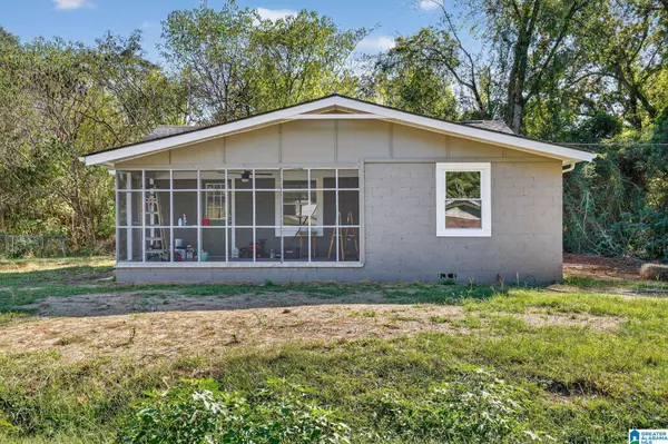 306 7TH STREET E, Warrior, AL 35180