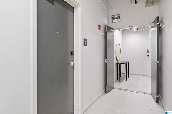 Birmingham, AL 35203,2329 1ST AVENUE N #404