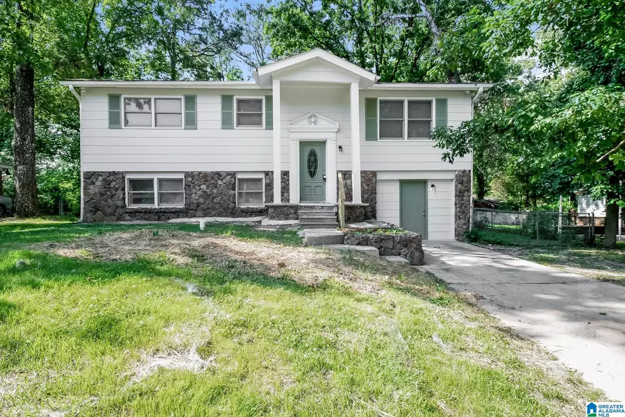 417 13TH TERRACE NW, Center Point, AL 35215