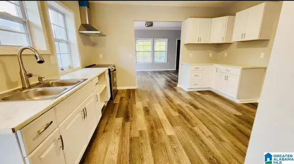 Birmingham, AL 35206,7815 4TH AVENUE S