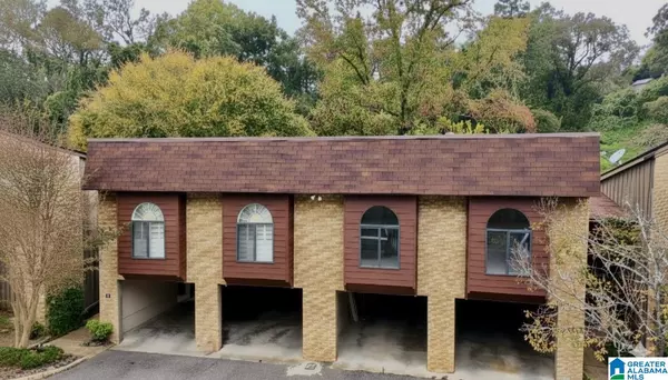 114 W WEST GREEN #114, Vestavia Hills, AL 35243