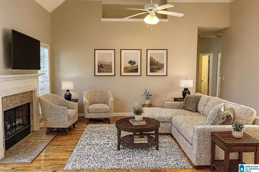 6017 FOREST LAKES COVE, Sterrett, AL 35147