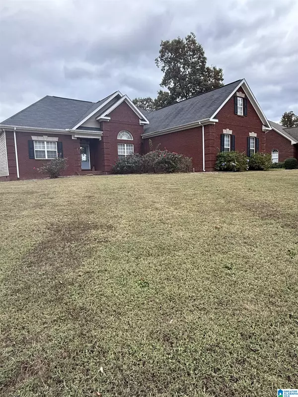 576 LILLIAN LANE, Anniston, AL 36207