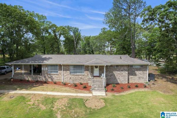 815 NONIDEZ CIRCLE, Bessemer, AL 35022
