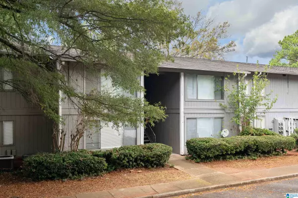 Birmingham, AL 35209,410 SKYVIEW DRIVE #H