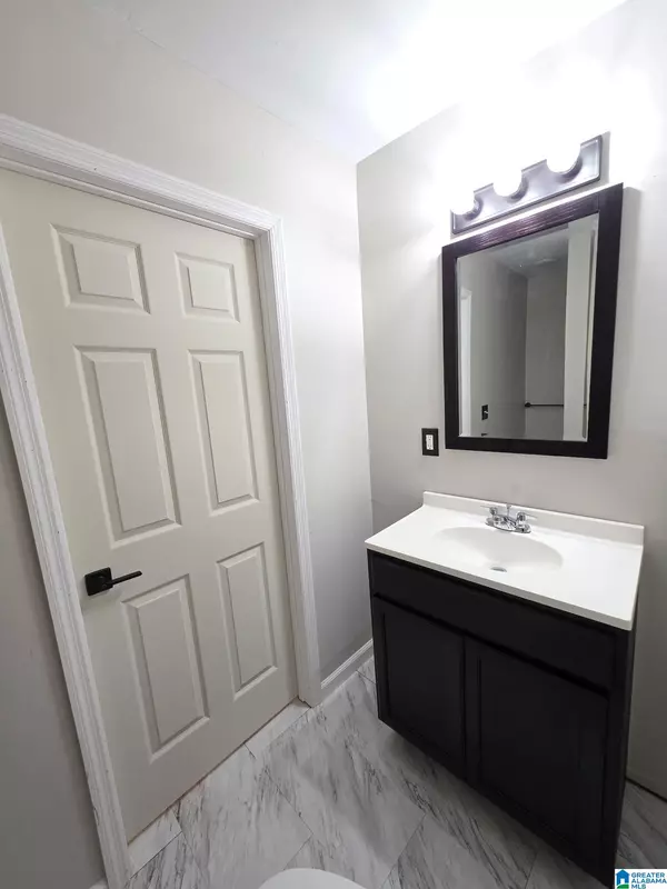 Fairfield, AL 35064,109 60TH STREET