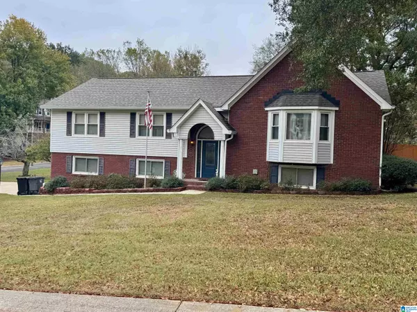 100 TOMAHAWK CIRCLE, Pelham, AL 35124