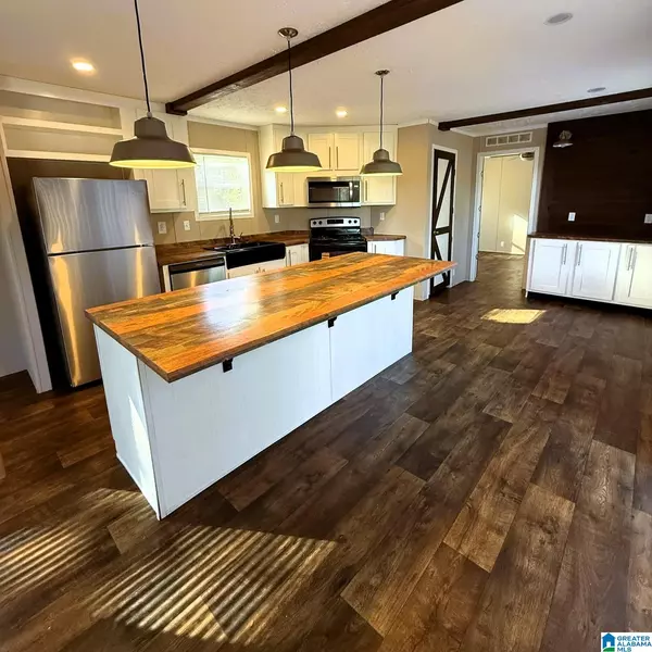 Jasper, AL 35501,7219 OLD TUSCALOOSA ROAD